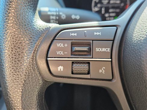 Used 2023 Honda HR-V LX image 22
