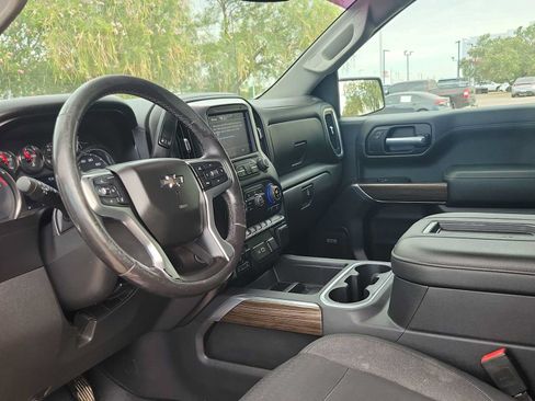 Used 2020 Chevrolet Silverado 1500 RST w/ Texas Edition AWD/4WD image 10