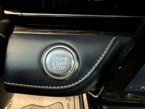 Used 2024 Lincoln Nautilus Reserve w/ Equipment Group 202A AWD/4WD image 16