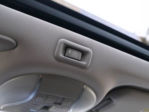 Used 2017 INFINITI QX60 Luxe w/ Deluxe Technology Package image 44