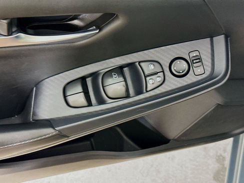 Used 2024 Nissan Sentra SV FWD image 19