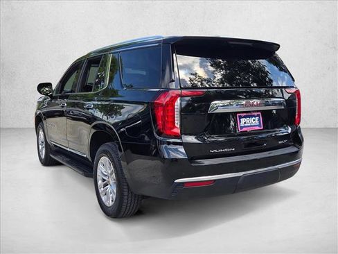 Used 2024 GMC Yukon SLT RWD image 8