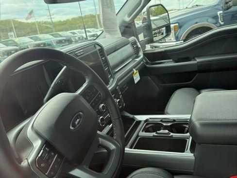 Used 2025 Ford F350 Lariat w/ Lariat Ultimate Package image 14