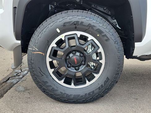 New 2026 Toyota Tacoma TRD Off-Road AWD/4WD image 14
