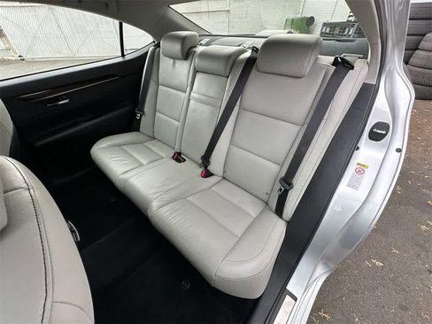 Used 2014 Lexus ES 350 w/ Luxury Package image 14