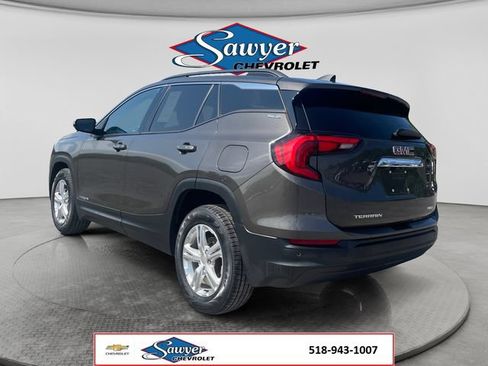 Used 2019 GMC Terrain SLE w/ Driver Convenience Package AWD/4WD image 3