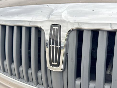 Used 2003 Lincoln LS RWD image 12
