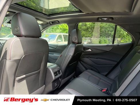 Used 2023 Chevrolet Equinox RS AWD/4WD image 10