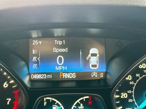 Used 2018 Ford Escape SE image 13