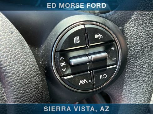Used 2025 Kia Soul LX FWD image 24