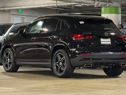 New 2026 Mercedes-Benz GLA 250 image 3