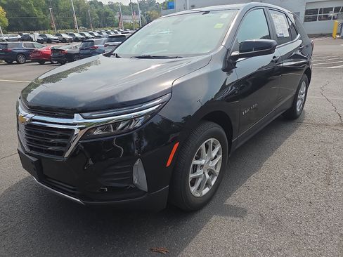 Used 2024 Chevrolet Equinox LT AWD/4WD image 7