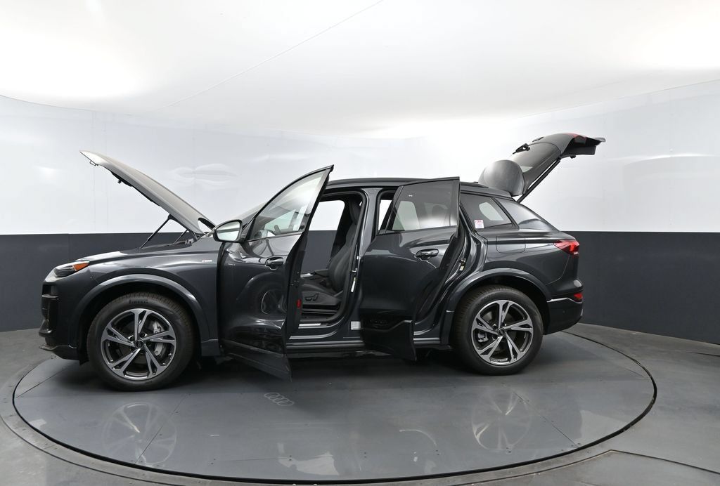 New 2027 Audi Q6 e-tron Premium Plus AWD/4WD image 30