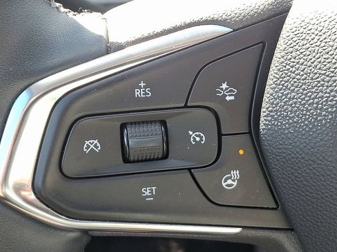 Certified 2024 Chevrolet Trax ACTIV w/ Driver Confidence Package FWD image 21