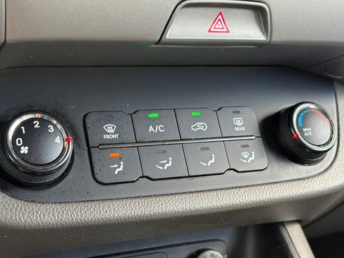 Used 2012 Kia Sportage LX w/ Navigation Pkg FWD image 22