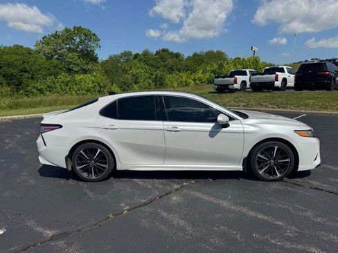 Certified 2020 Toyota Camry XSE FWD image 2