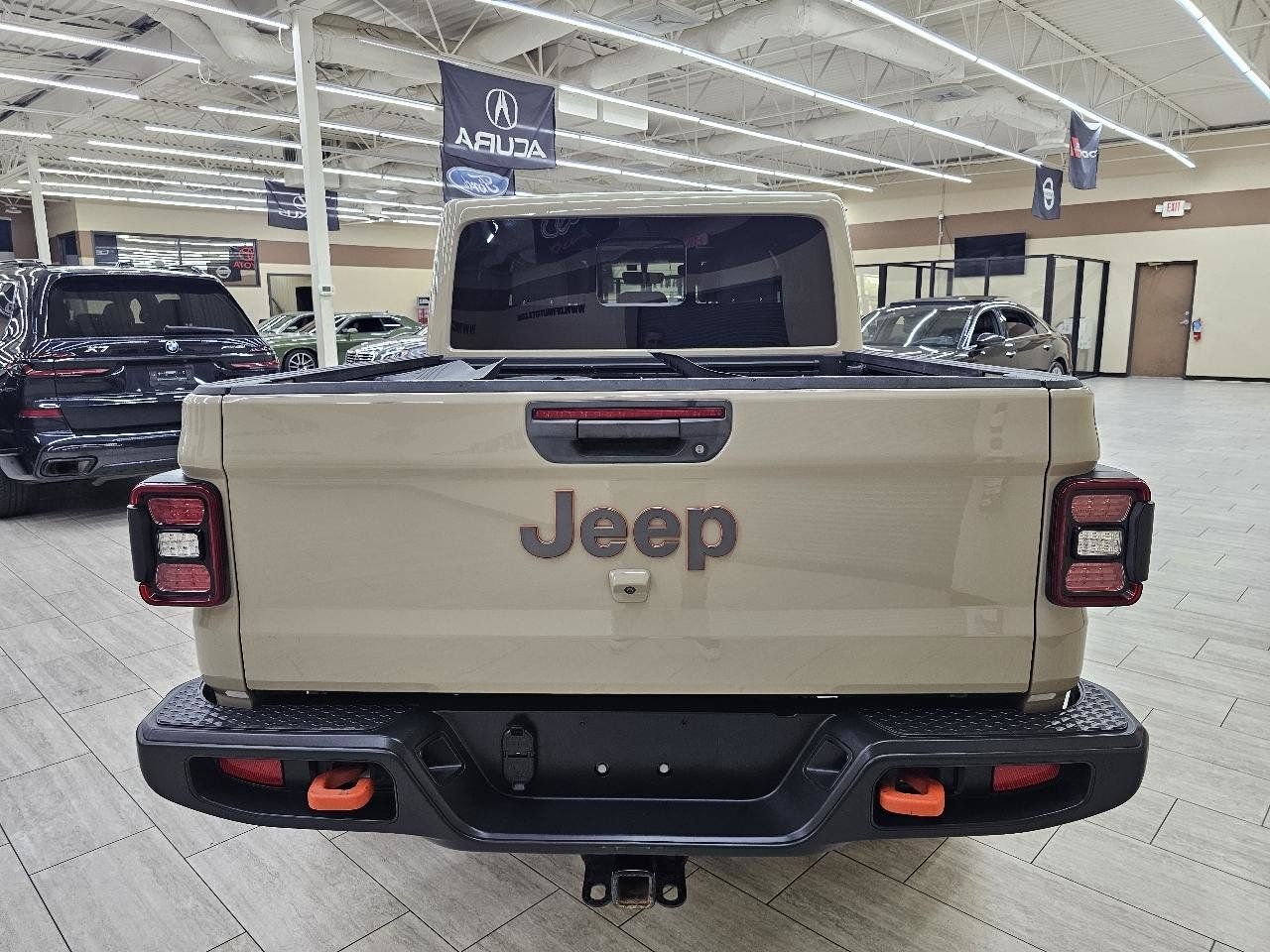 Used 2020 Jeep Gladiator Mojave AWD/4WD image 7