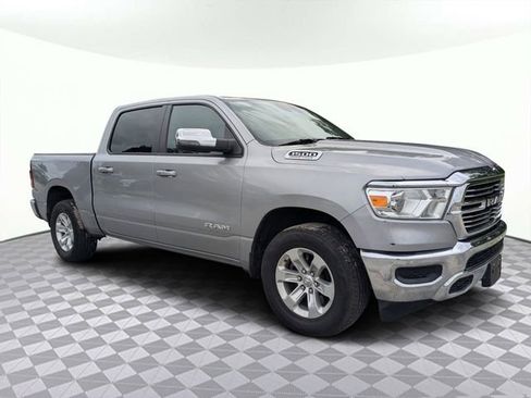 Used 2024 RAM 1500 Laramie AWD/4WD image 2