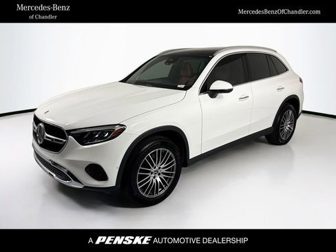 Certified 2026 Mercedes-Benz GLC 300 image 1