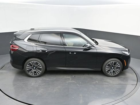 Certified 2025 BMW X3 xDrive30i w/ Premium Package image 33