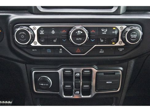 Used 2021 Jeep Wrangler Unlimited Sahara 4xe w/ Cold Weather Group image 28