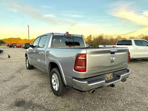 Used 2019 RAM 1500 Laramie image 9