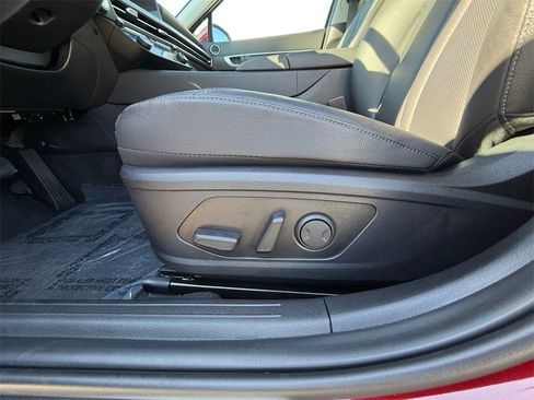 Used 2024 Hyundai Sonata Limited image 10