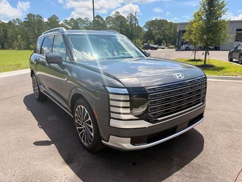 Used 2026 Hyundai Palisade Calligraphy AWD/4WD image 15