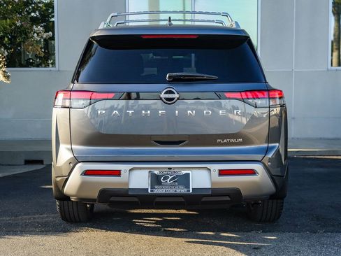 Used 2024 Nissan Pathfinder Platinum w/ Cargo Package FWD image 7