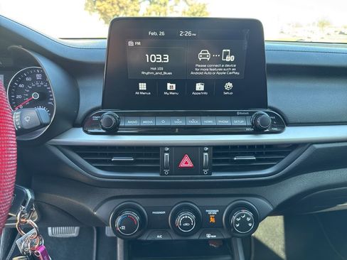 Certified 2021 Kia Forte LXS image 10