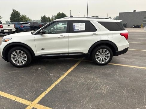 Used 2024 Ford Explorer King Ranch w/ Technology Package AWD/4WD image 17