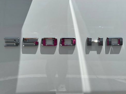 New 2026 Chevrolet Silverado 3500 LTZ w/ LTZ Plus Package AWD/4WD image 7