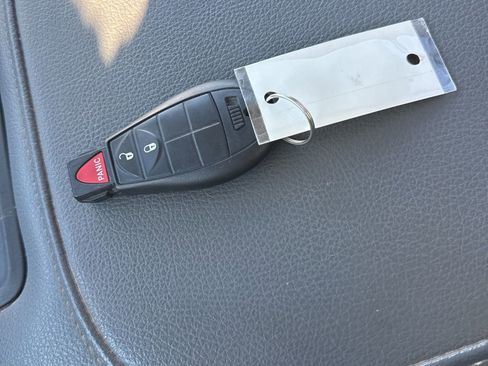 Used 2017 RAM 1500 Tradesman w/ Power & Remote Entry Group image 18