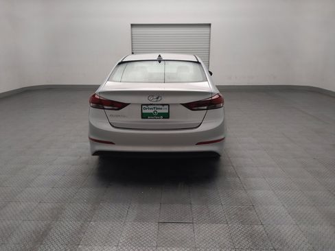 Used 2018 Hyundai Elantra Value Edition FWD image 7