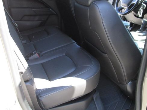 Used 2021 Chevrolet Colorado ZR2 image 20