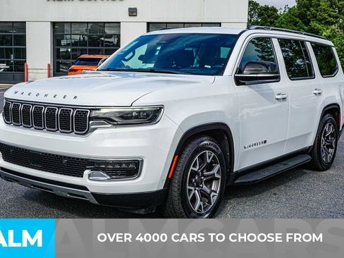 Used 2023 Jeep Wagoneer Series III w/ Preferred Equipment Group image 3