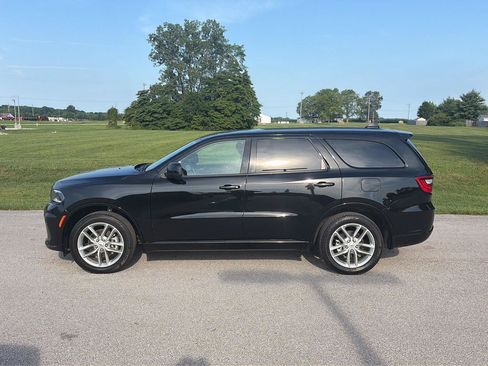 Used 2025 Dodge Durango GT AWD/4WD image 2