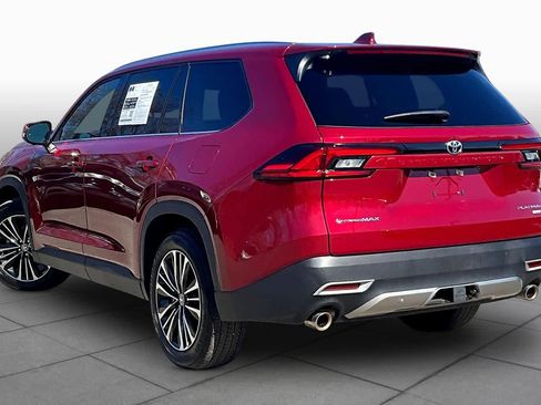 Certified 2025 Toyota Grand Highlander AWD Hybrid image 12