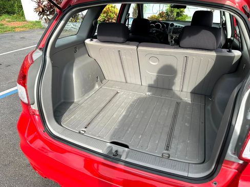 Used 2004 Toyota Matrix image 36