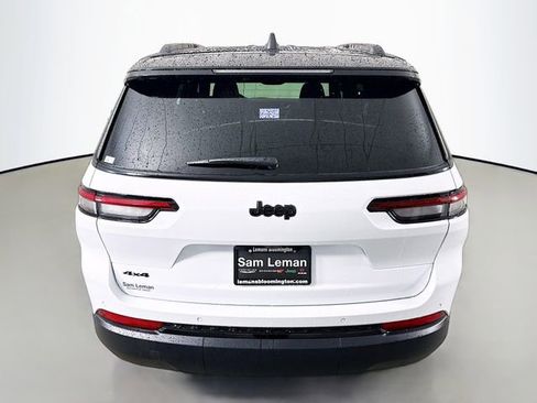 New 2025 Jeep Grand Cherokee L Limited image 6