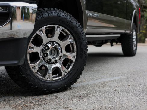 Used 2022 Ford F250 King Ranch w/ King Ranch Ultimate Package image 10