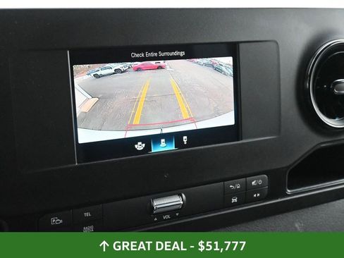 Used 2024 Mercedes-Benz Sprinter 2500 image 31