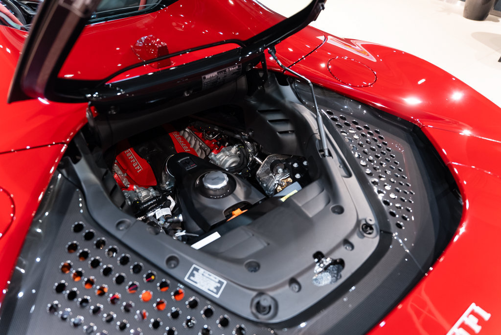 Certified 2022 Ferrari SF90 Spider AWD/4WD image 20