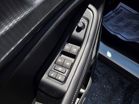 New 2026 Jeep Grand Cherokee L Laredo AWD/4WD image 11