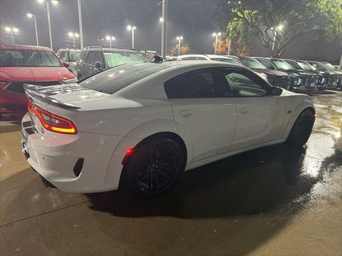 Used 2023 Dodge Charger Scat Pack image 3