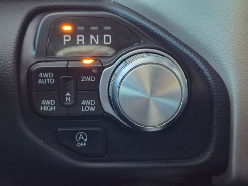 Used 2022 RAM 1500 Laramie AWD/4WD image 27