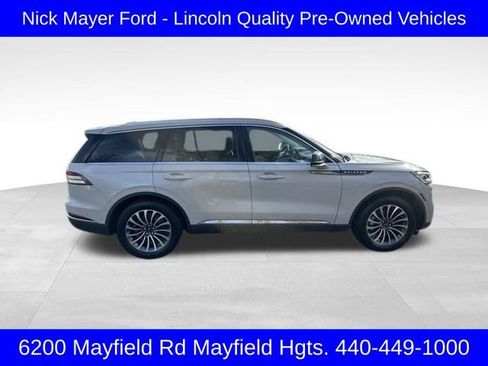 Used 2020 Lincoln Aviator Reserve w/ Equipment Group 201A image 8