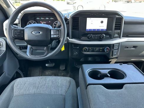 Used 2023 Ford F150 XLT RWD image 4