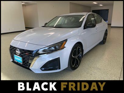 Used 2024 Nissan Altima 2.5 SR