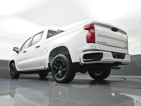 Used 2023 Chevrolet Silverado 1500 Custom RWD image 26